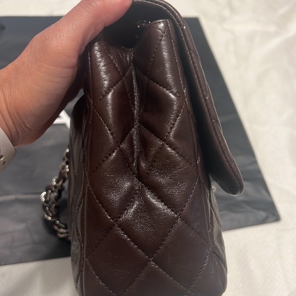 Chanel brown classic flap bag - Picture 6 of 15